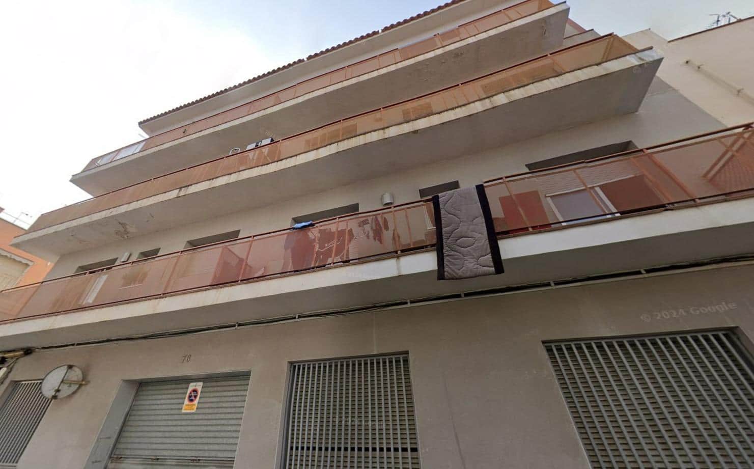 2 bedroom Flat for sale in Terrassa - € 110,000 (Ref: 9908702)