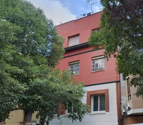 Piso de 2 habitaciones en Santa Coloma de Gramenet en venta - 160.000 € (Ref: 9908709)
