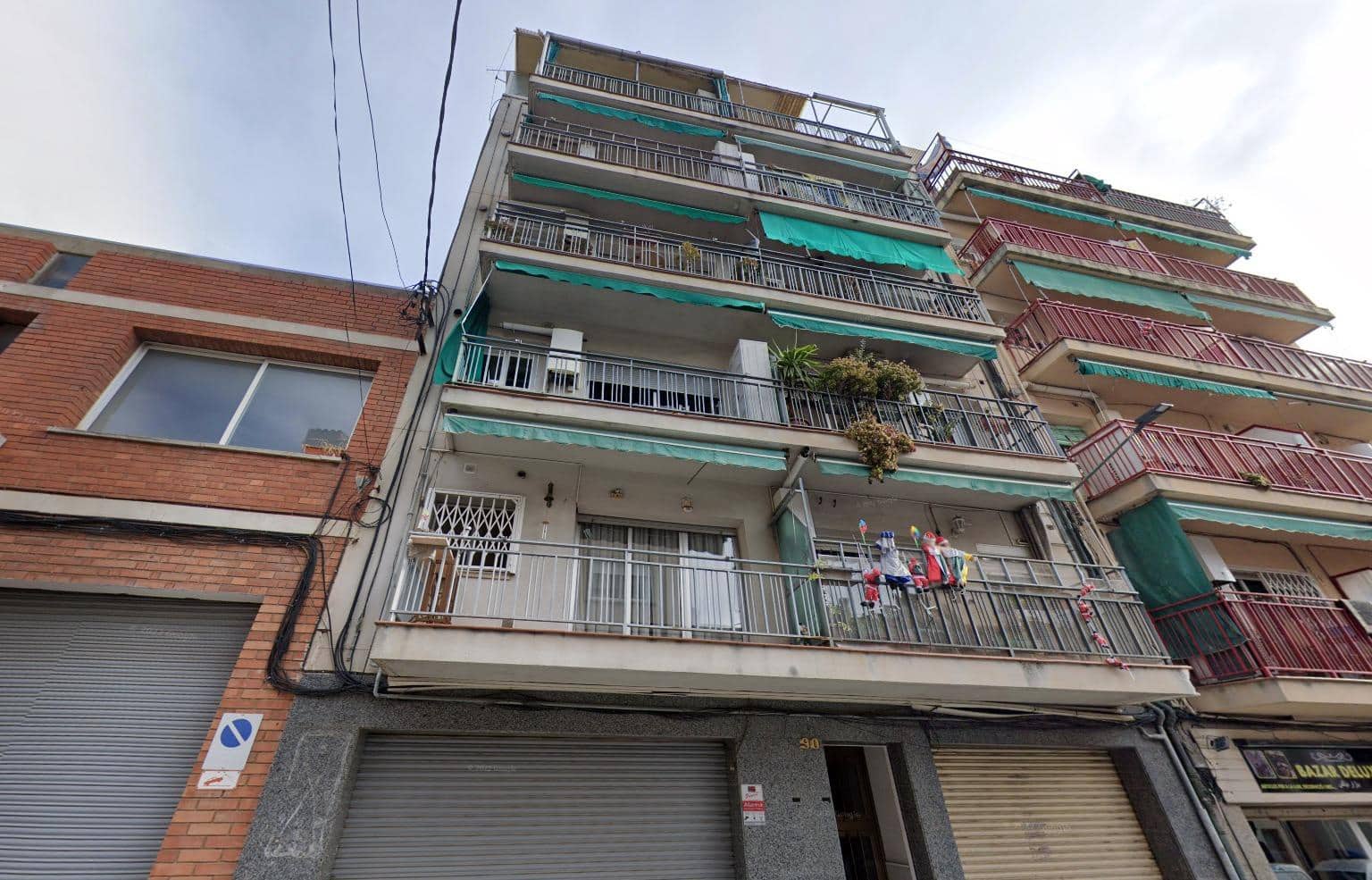 3 sypialnia Penthouse na sprzedaż w Terrassa - 185 000 € (Ref: 9908714)