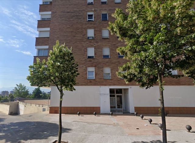 Garage in vendita in Vic - 7.000 € (Rif: 9908718)