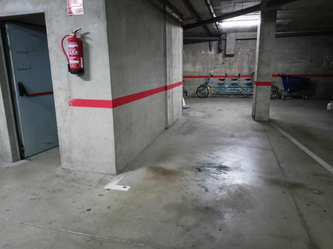 Garage in vendita in Vic - 7.000 € (Rif: 9908718)