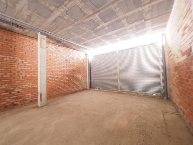 Komercyjne na sprzedaż w Terrassa - 87 500 € (Ref: 9908720)