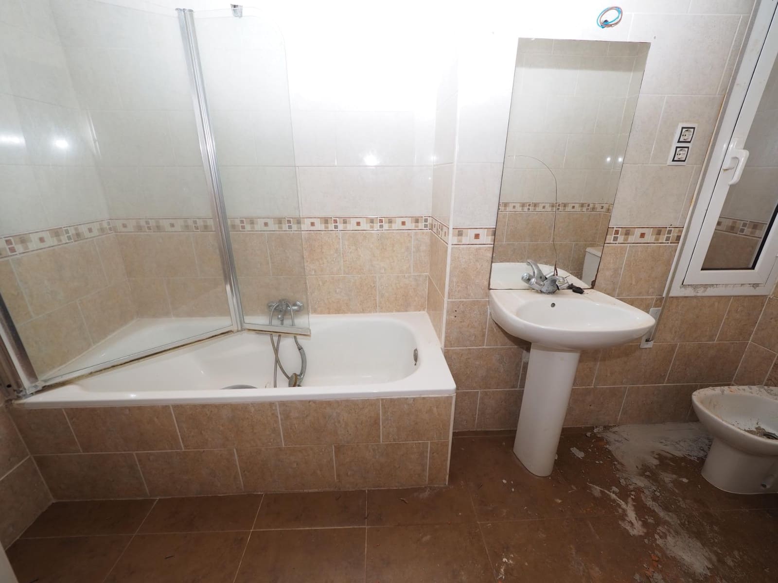 7 makuuhuone Huvila myytävänä paikassa Olesa de Bonesvalls mukana uima-altaan - 425 000 € (Ref: 9908722)