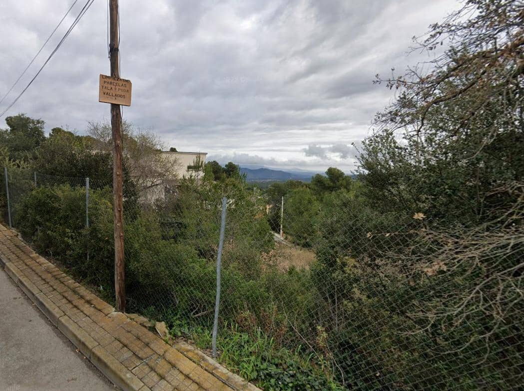 Solar/Parcela en La Torre de Claramunt en venta - 30.000 € (Ref: 9908731)
