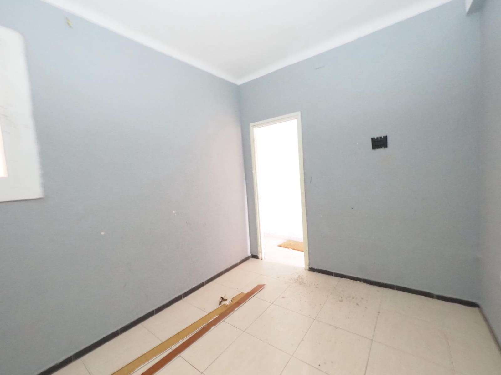 3 camera da letto Appartamento in vendita in Terrassa - 103.000 € (Rif: 9911014)