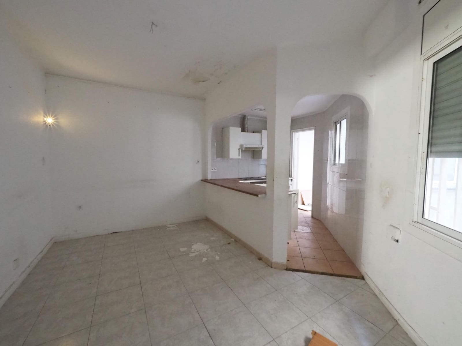 3 camera da letto Appartamento in vendita in Terrassa - 103.000 € (Rif: 9911014)