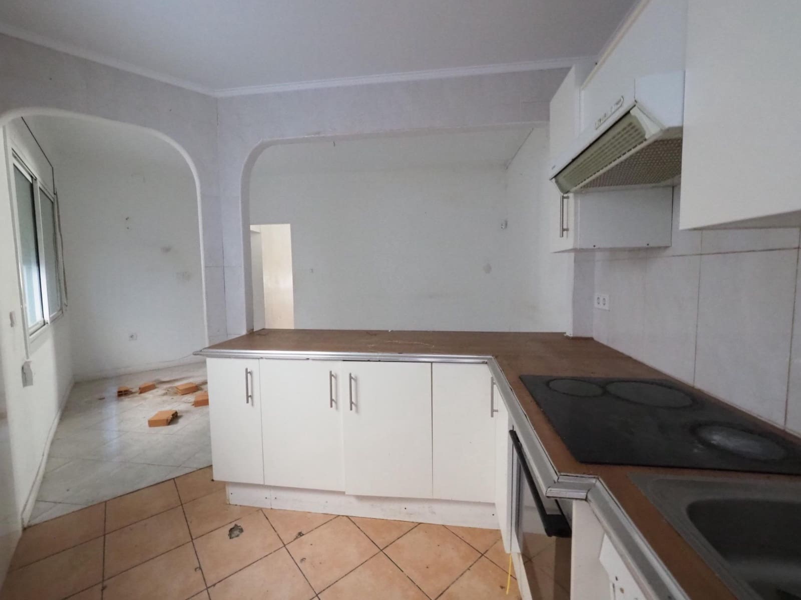3 camera da letto Appartamento in vendita in Terrassa - 103.000 € (Rif: 9911014)