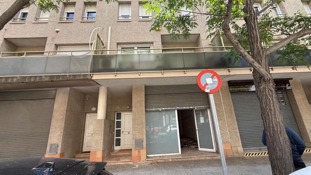 Commerciale in vendita in Barberà del Vallès - 110.000 € (Rif: 9913134)