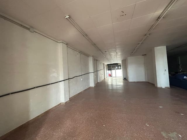 Local Comercial en Barberà del Vallès en venta - 110.000 € (Ref: 9913134)