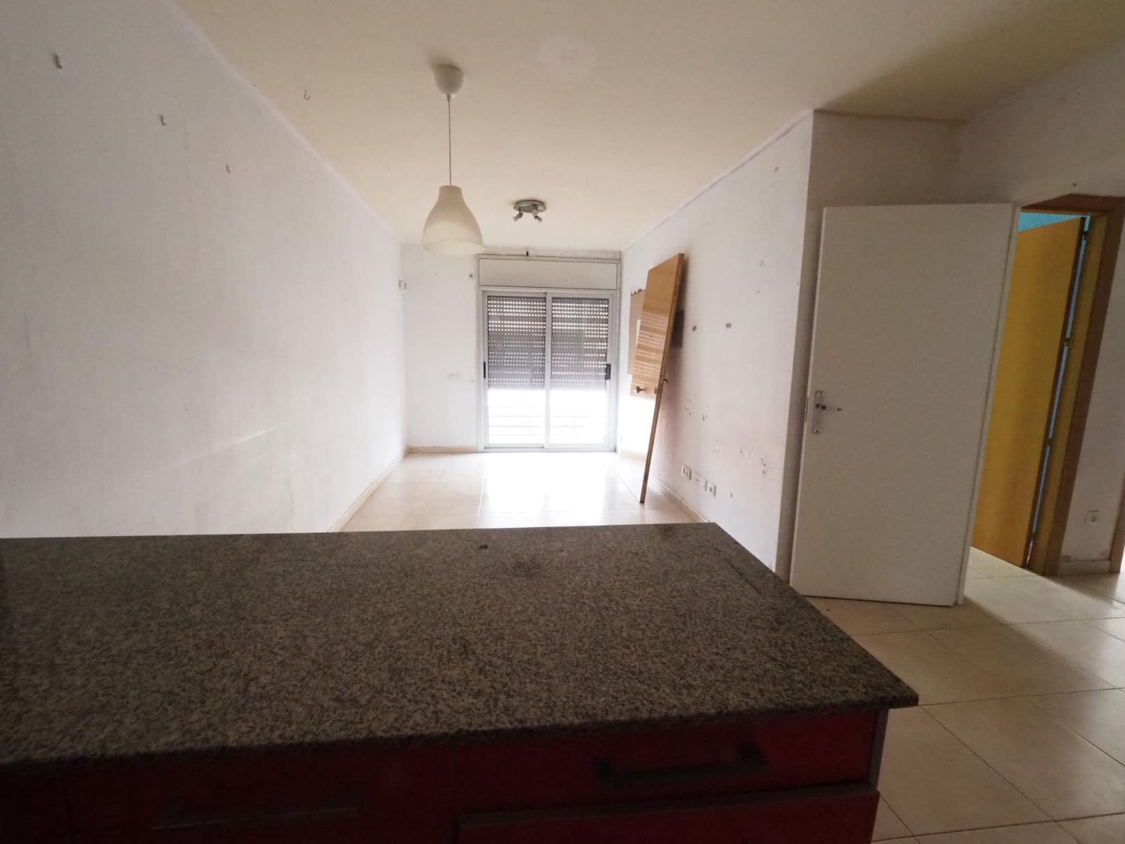 2 bedroom Flat for sale in Terrassa - € 110,000 (Ref: 9929357)