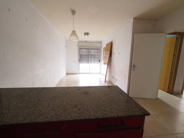 Piso de 2 habitaciones en Terrassa en venta - 110.000 € (Ref: 9929357)