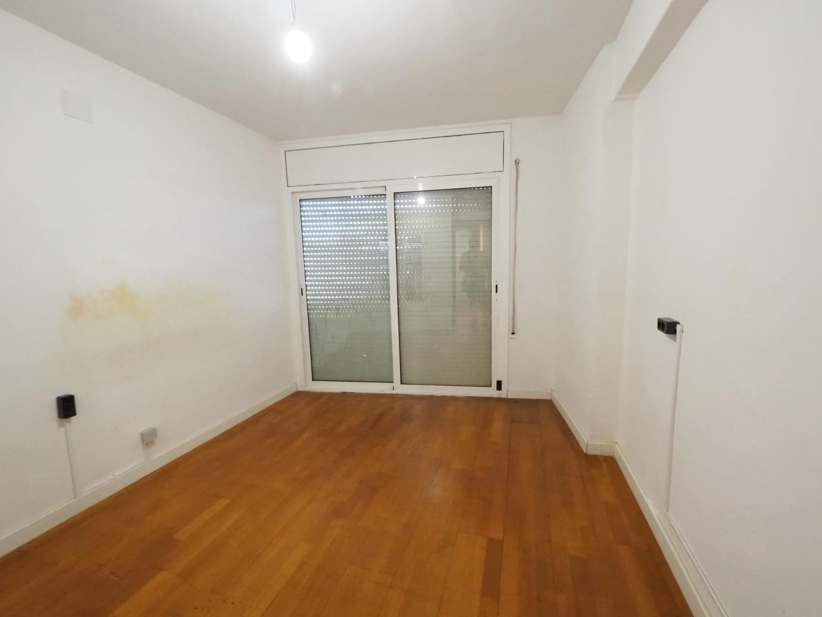 3 bedroom Flat for sale in Castelldefels - € 360,000 (Ref: 9934180)