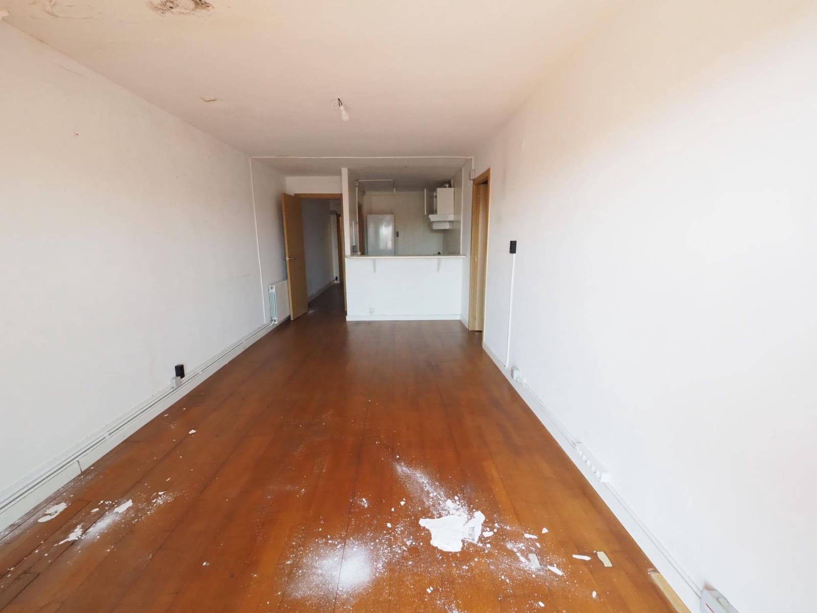 3 bedroom Flat for sale in Castelldefels - € 360,000 (Ref: 9934180)