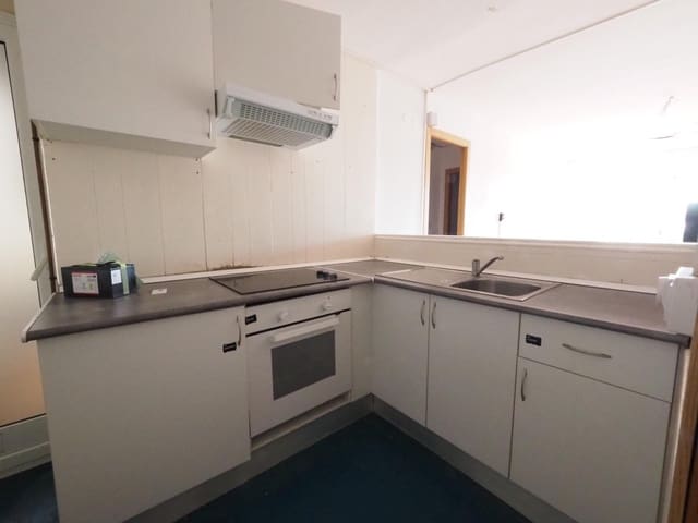 3 slaapkamer Flat te koop in Castelldefels - € 360.000 (Ref: 9934180)