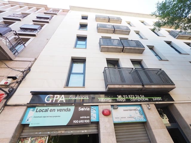 Commercial for sale in Manresa - € 151,000 (Ref: 9936373)
