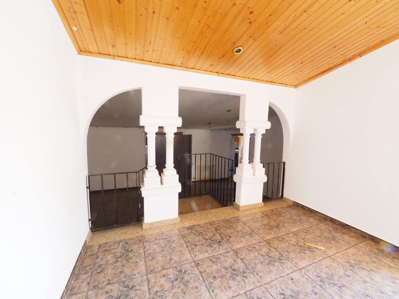 6 Zimmer Villa zu verkaufen in El Pont de Vilomara i Rocafort mit Pool Garage - 399.000 € (Ref: 9936378)