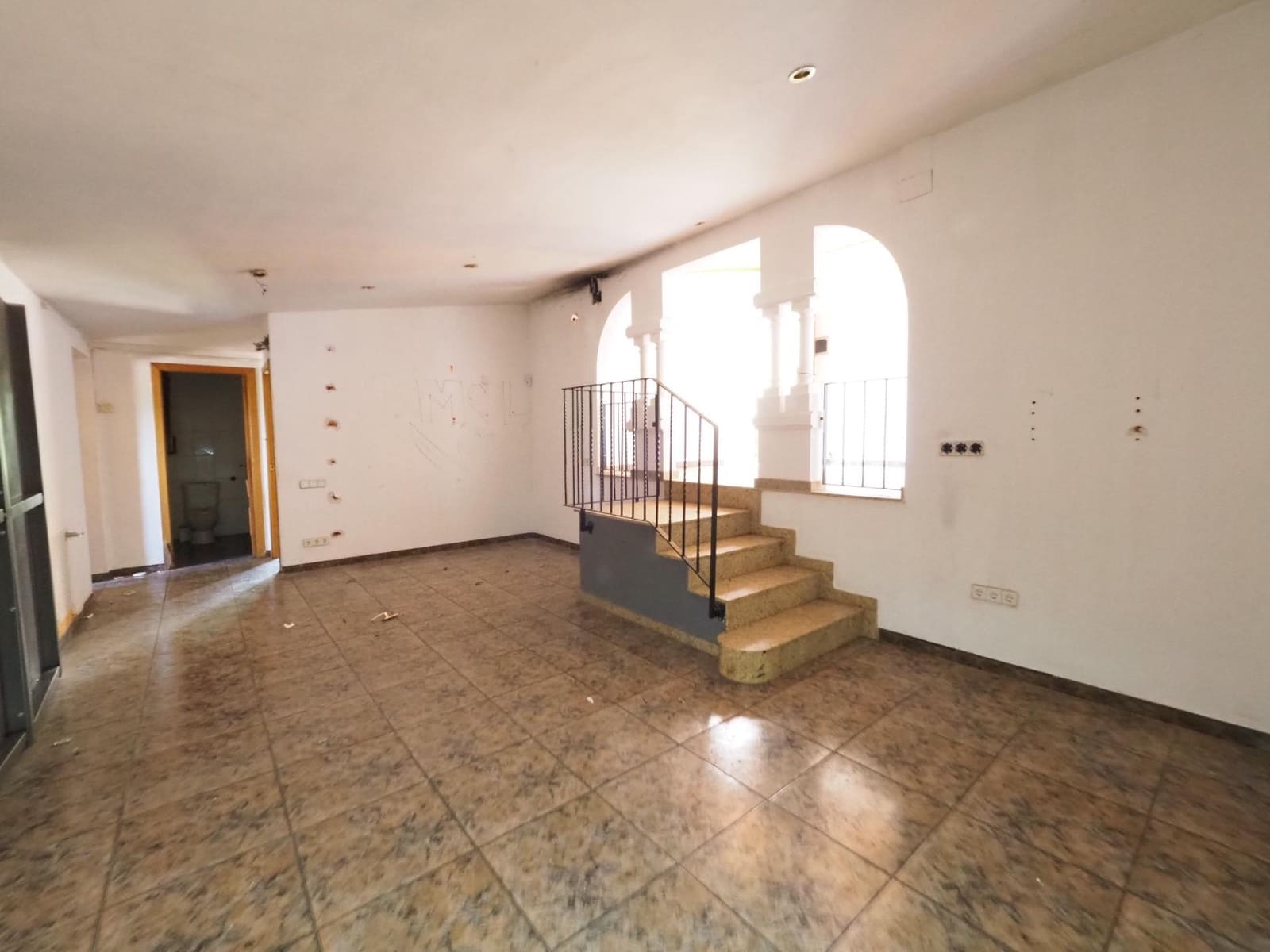 6 Zimmer Villa zu verkaufen in El Pont de Vilomara i Rocafort mit Pool Garage - 399.000 € (Ref: 9936378)