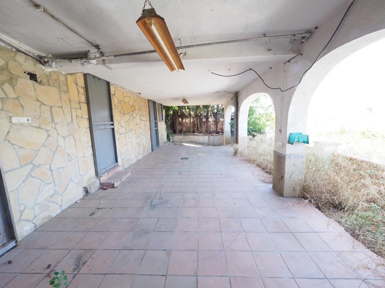6 Zimmer Villa zu verkaufen in El Pont de Vilomara i Rocafort mit Pool Garage - 399.000 € (Ref: 9936378)