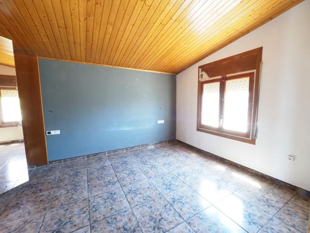 6 Zimmer Villa zu verkaufen in El Pont de Vilomara, El Pont de Vilomara i Rocafort mit Pool Garage - 399.000 € (Ref: 9936378)