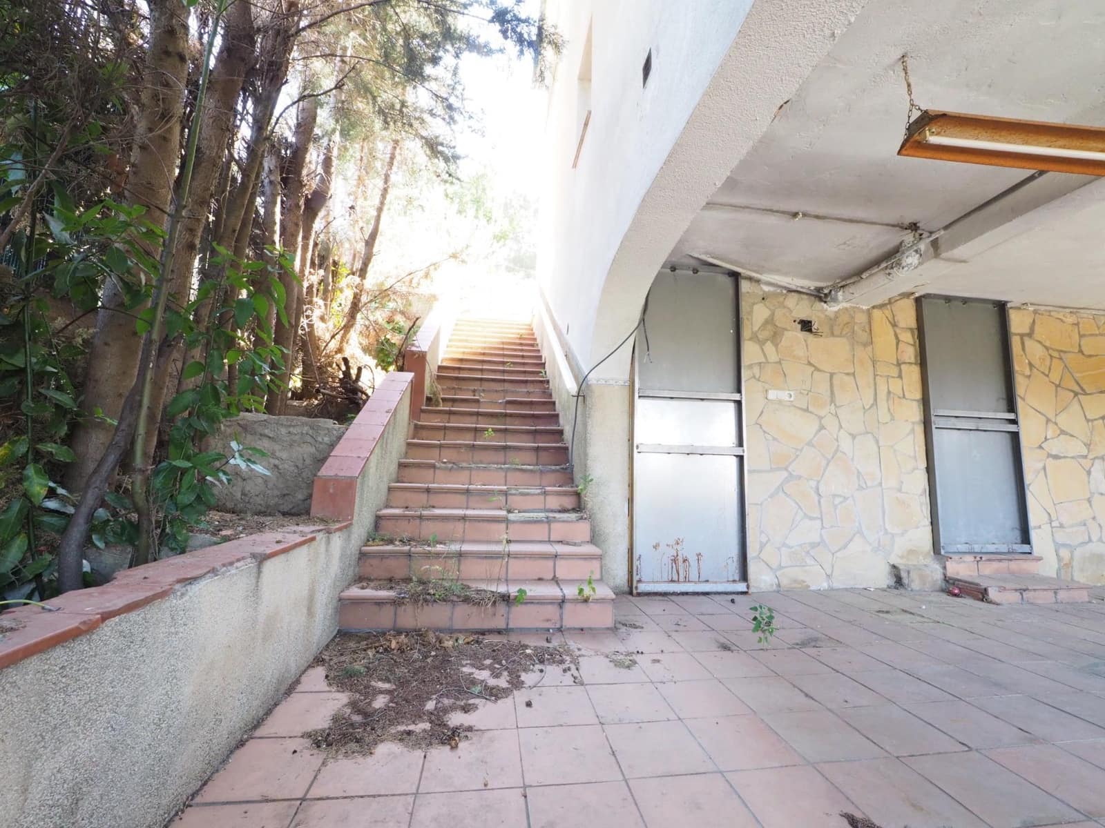 6 Zimmer Villa zu verkaufen in El Pont de Vilomara i Rocafort mit Pool Garage - 399.000 € (Ref: 9936378)