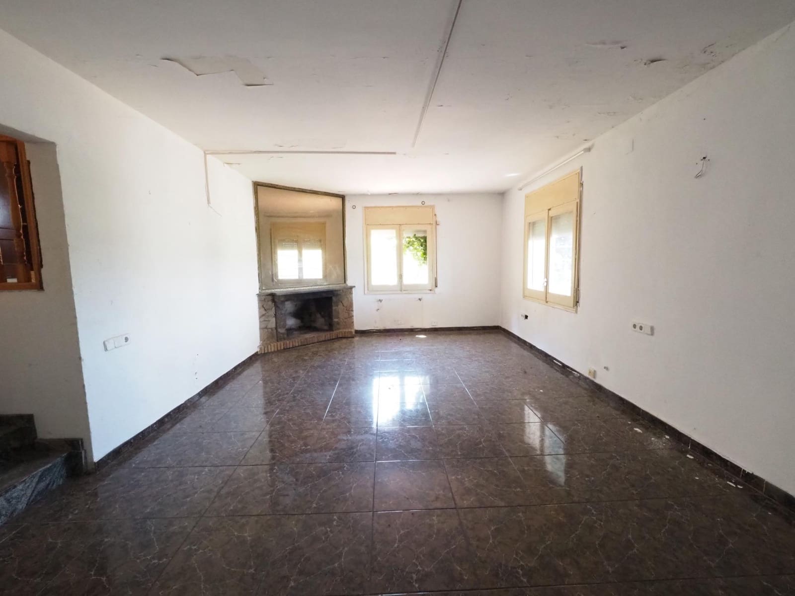 6 Zimmer Villa zu verkaufen in El Pont de Vilomara i Rocafort mit Pool Garage - 399.000 € (Ref: 9936378)
