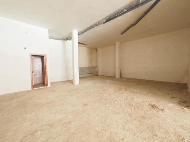 Erhverv til salg i Terrassa - € 123.000 (Ref: 9944145)
