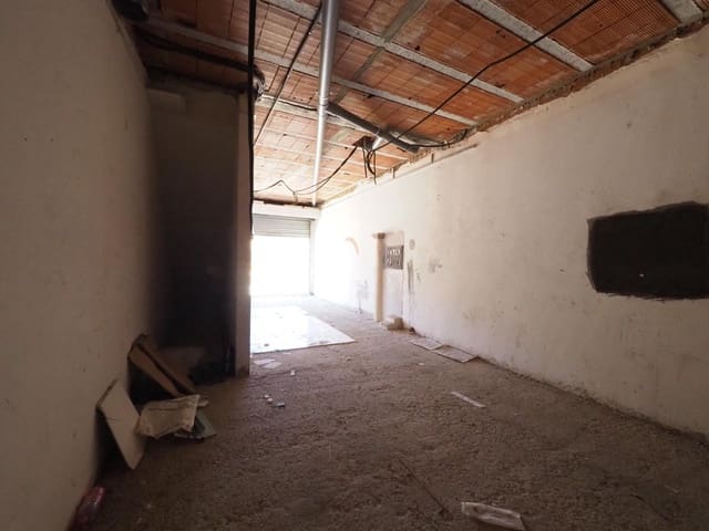 Erhverv til salg i Sabadell - € 73.000 (Ref: 9944148)