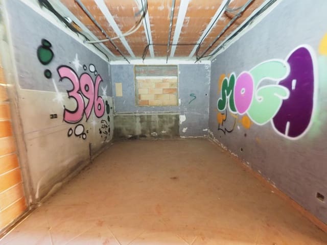 3 soverom Villa til salgs i Tordera med garasje - € 180 000 (Ref: 9944150)