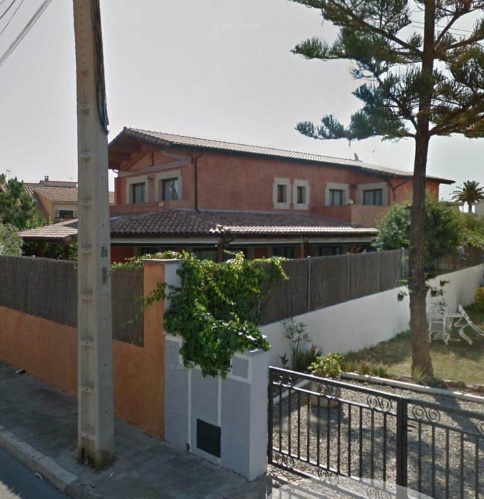 5 bedroom Villa for sale in Torredembarra with pool garage - € 550,000 (Ref: 9947892)