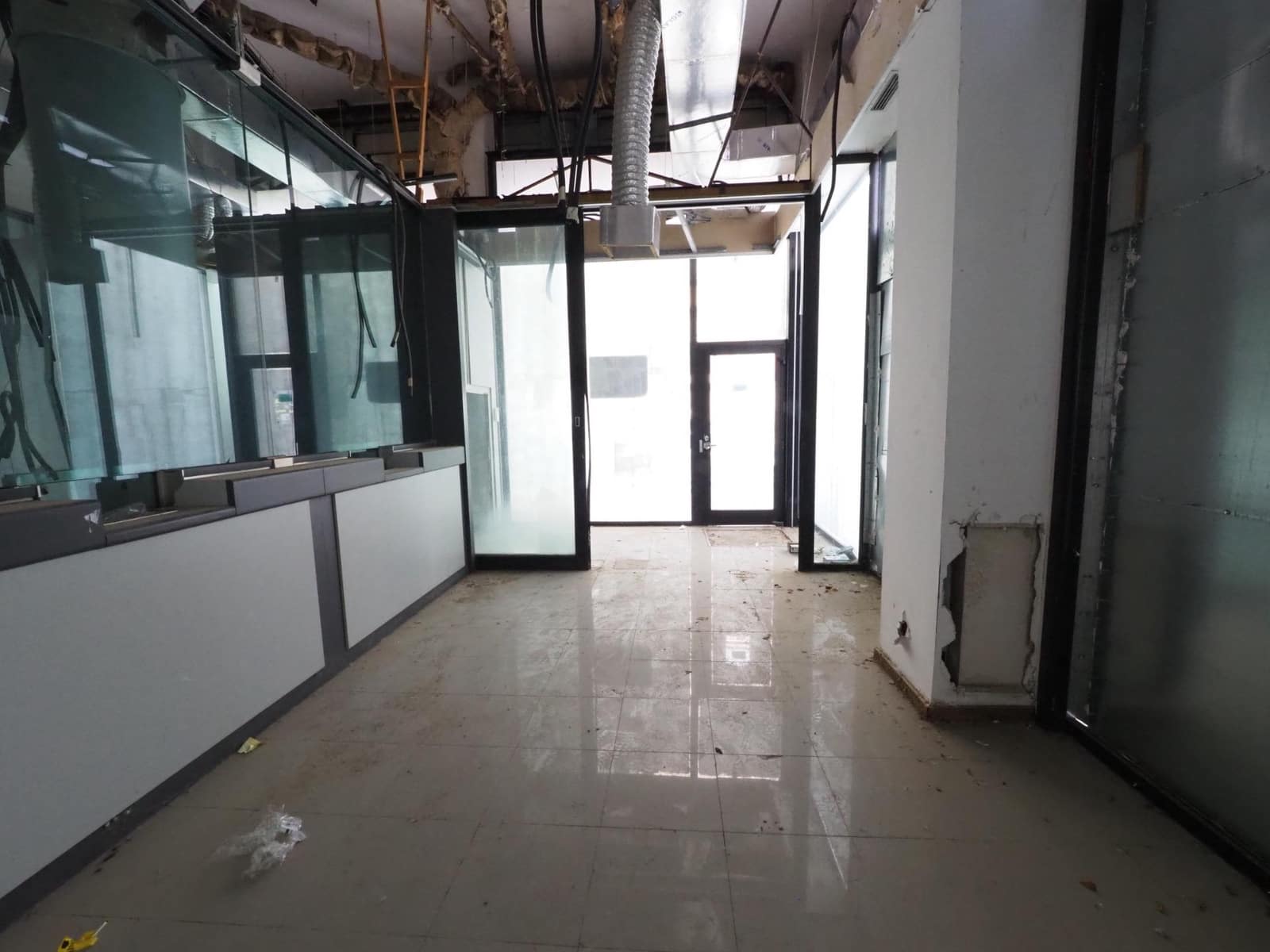 Kommersiell till salu i Terrassa - 56 000 € (Ref: 9952601)