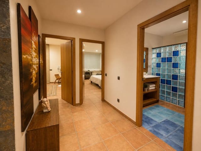 5 chambre Villa/Maison à vendre à Sant Fruitós de Bages avec garage - 715 000 € (Ref: 9952603)