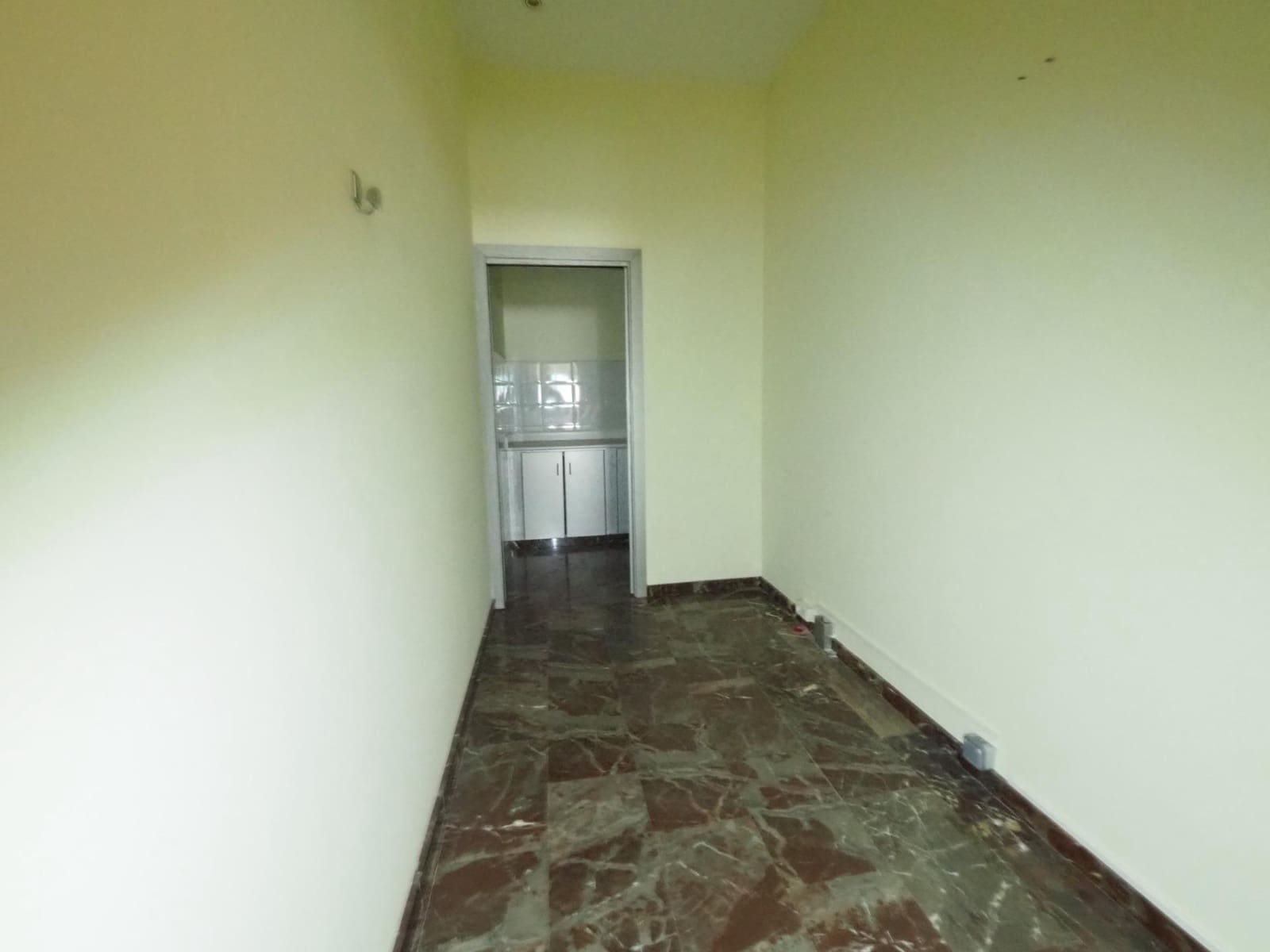 Commercial for sale in Terrassa - € 200,000 (Ref: 9970585)