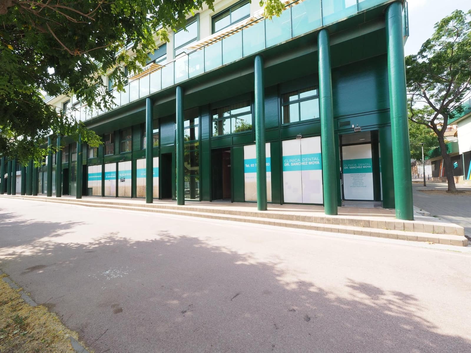 Commercial for sale in Terrassa - € 200,000 (Ref: 9970585)