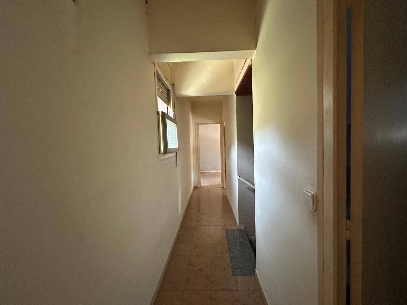 3 soveværelse Villa til salg i La Torre de Claramunt - € 290.000 (Ref: 9977304)