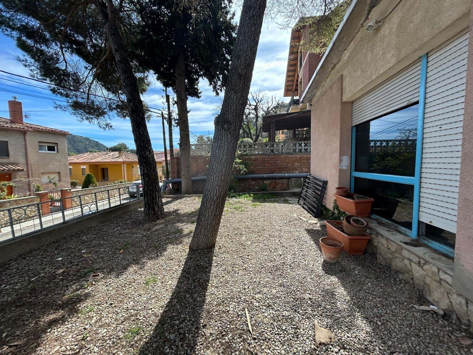 3 soveværelse Villa til salg i La Torre de Claramunt - € 290.000 (Ref: 9977304)