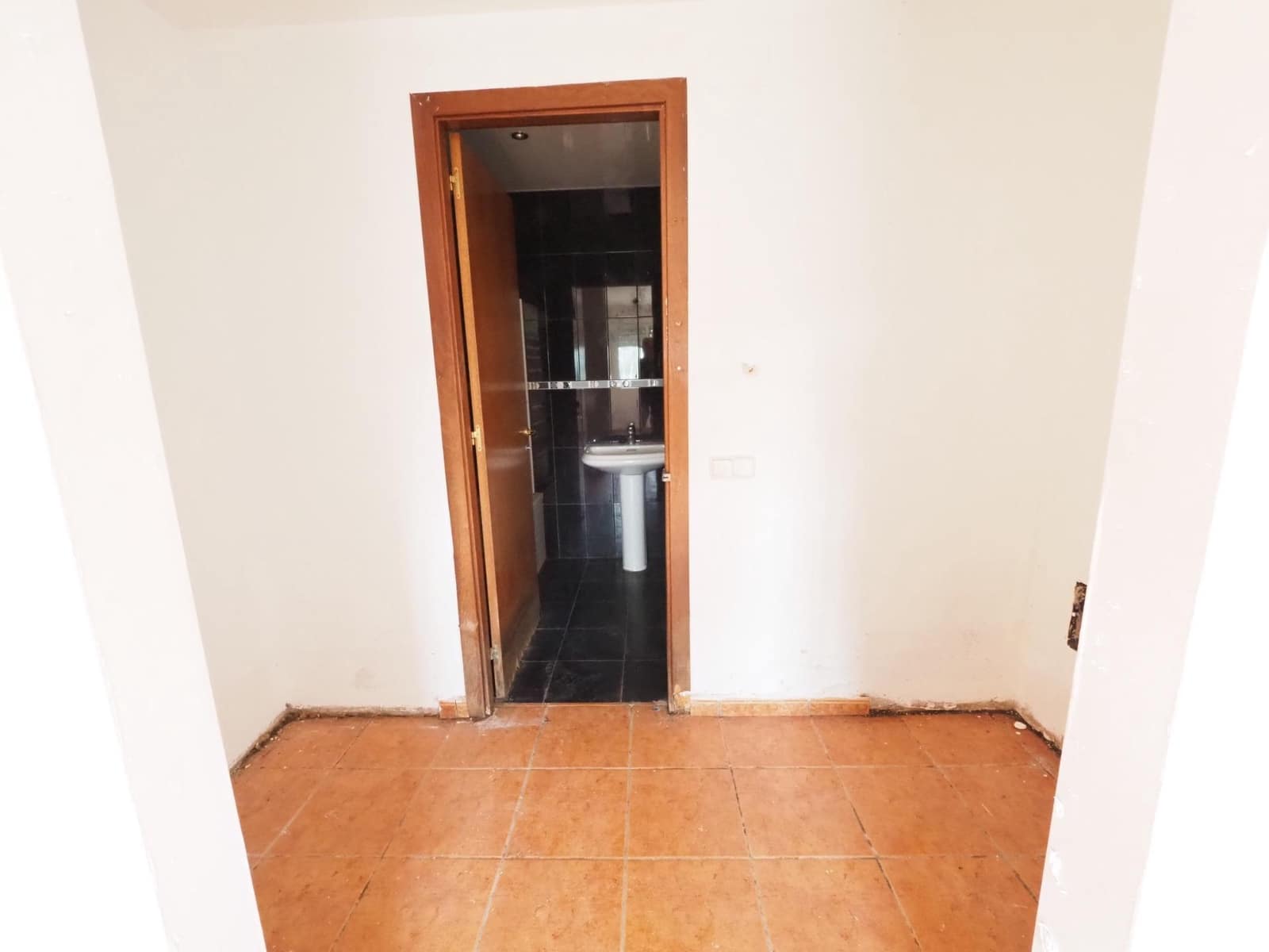 5 chambre Villa/Maison à vendre à Canyelles avec garage - 255 000 € (Ref: 9982956)