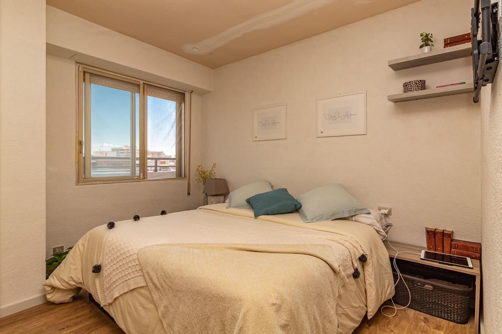 3 bedroom Penthouse for sale in Castello de la Plana - € 275,000 (Ref: 10015593)