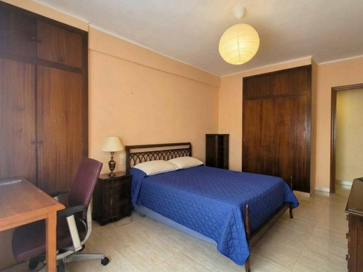 4 makuuhuone Asunto vuokrattavana paikassa Castello de la Plana - 1 200 € (Ref: 10147139)