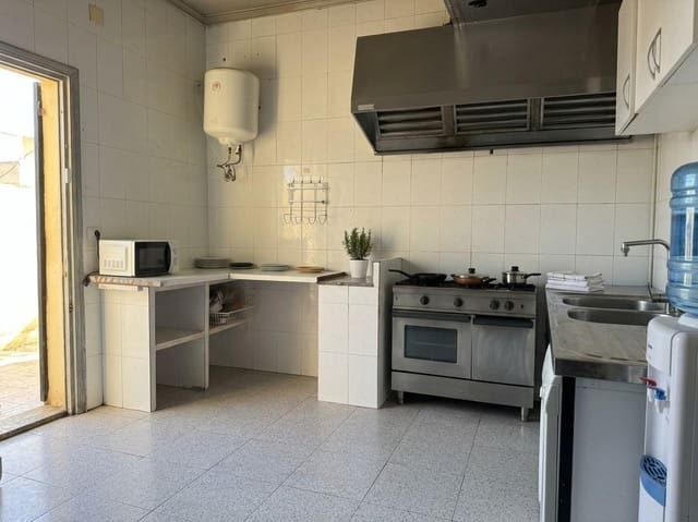 2 slaapkamer Appartement te koop in Oeste, Castelló de la Plana - € 160.000 (Ref: 10161520)