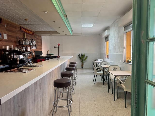 2 slaapkamer Appartement te koop in Oeste, Castelló de la Plana - € 160.000 (Ref: 10161520)