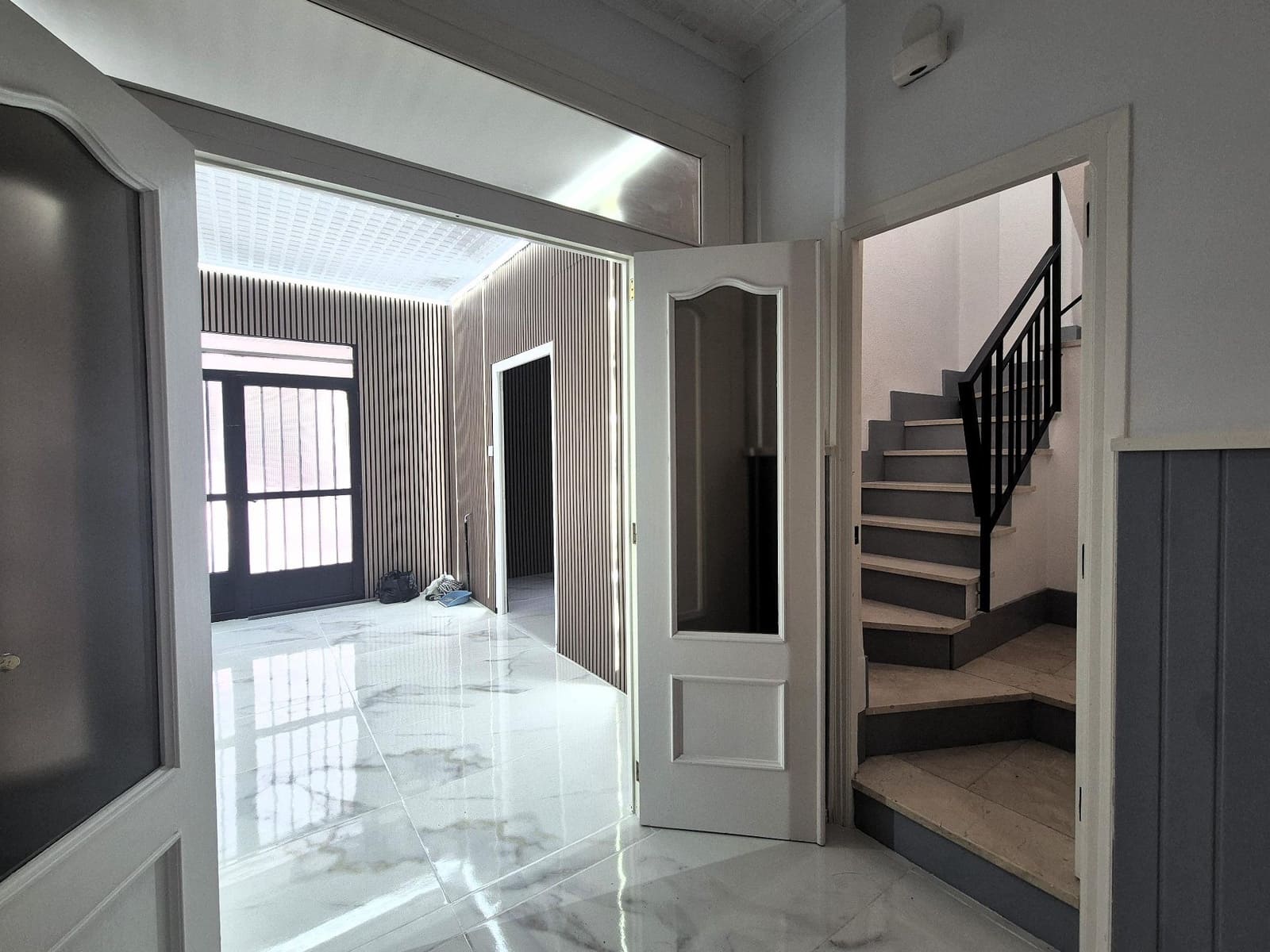 4 bedroom Townhouse for rent in Burriana / Borriana - € 925 (Ref: 10166687)