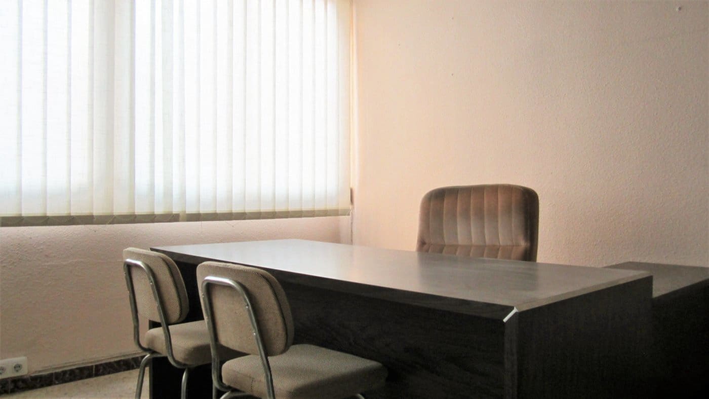 Kontor til salgs i Castello de la Plana - € 127 000 (Ref: 6227626)