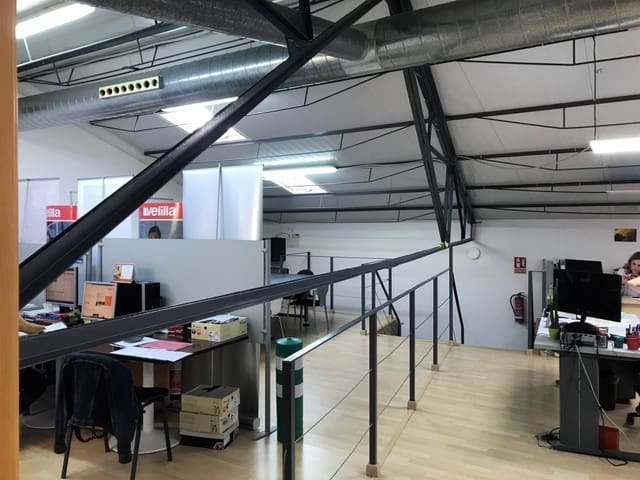 Azienda in vendita in Onda - 375.000 € (Rif: 6227669)