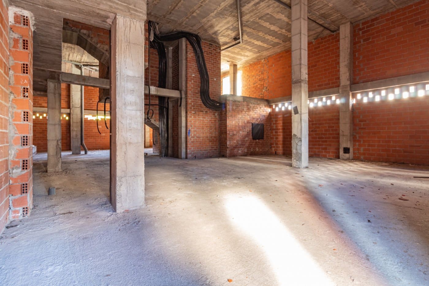 Erhverv til leje i Castello de la Plana - € 1.800 (Ref: 6475521)