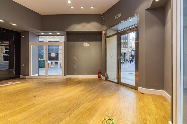 Erhverv til leje i Centro, Castelló de la Plana - € 2.900 (Ref: 7429899)