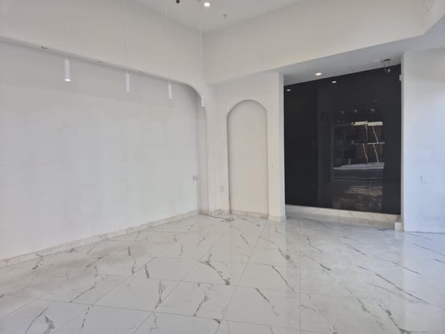 Kaupallinen vuokrattavana paikassa Centro, Castelló de la Plana - 2 900 € (Ref: 7429899)