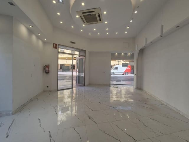 Kaupallinen vuokrattavana paikassa Centro, Castelló de la Plana - 2 900 € (Ref: 7429899)