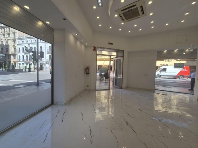 Kaupallinen vuokrattavana paikassa Centro, Castelló de la Plana - 2 900 € (Ref: 7429899)
