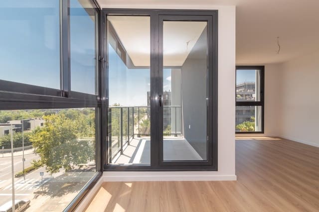 3 sypialnia Mieszkanie do wynajęcia w Sur, Castelló de la Plana z basenem - 1 150 € (Ref: 7730607)