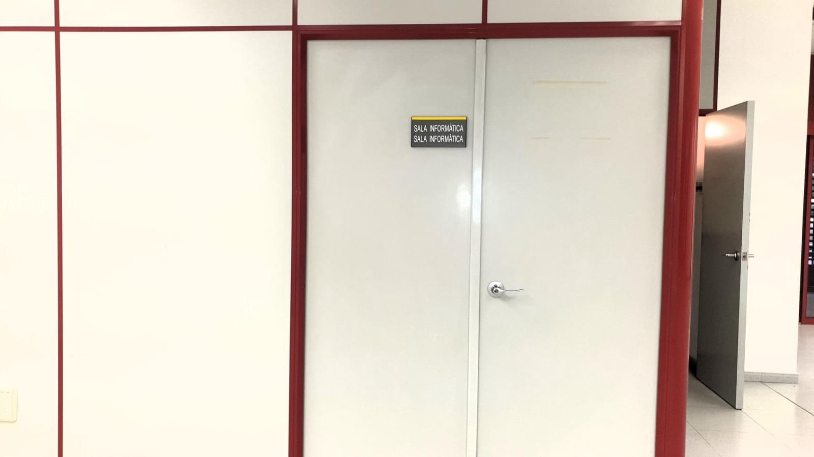 Local Comercial en Castelló de la Plana en venta - 503.900 € (Ref: 7804167)